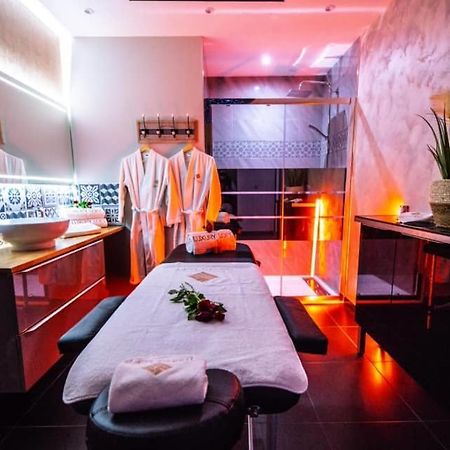 Loft Privatif Avec Jacuzzi Et Sauna Saint-Dizier Extérieur photo