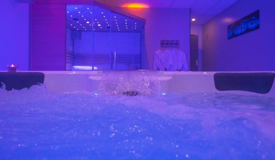 Loft Privatif Avec Jacuzzi Et Sauna Saint-Dizier Extérieur photo