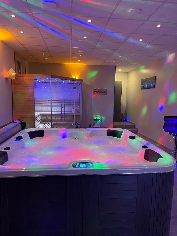 Loft Privatif Avec Jacuzzi Et Sauna Saint-Dizier Extérieur photo